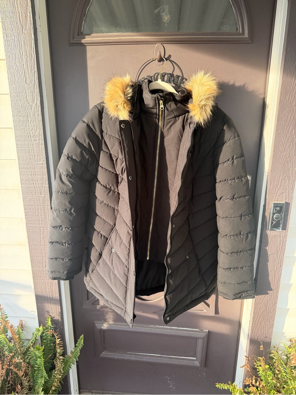 Swiss Tech Black Quilted Puffer Jacket with Faux Fur Trim